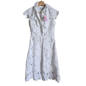 NWT Chicwish Embroidery Ivory Lace Pencil Knee Length Dress Size Xs